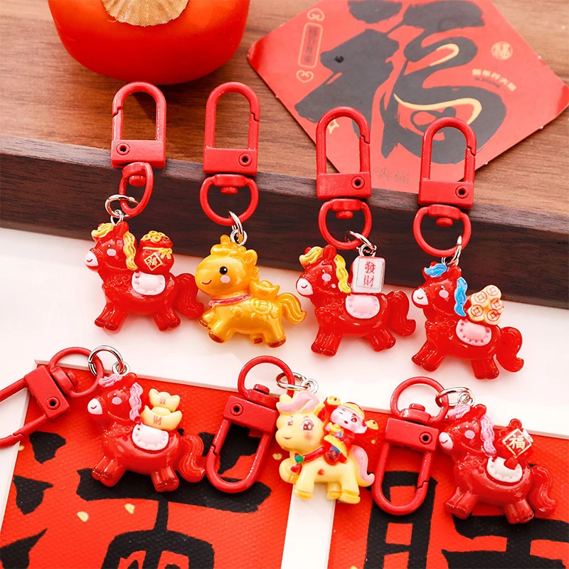 1/7 قطعة الكرتون سنة الحصان المفاتيح راتينج لطيف المهر حلقة رئيسية حقيبة اكسسوارات الديكور السنة الجديدة قلادة الهدايا الصغيرة