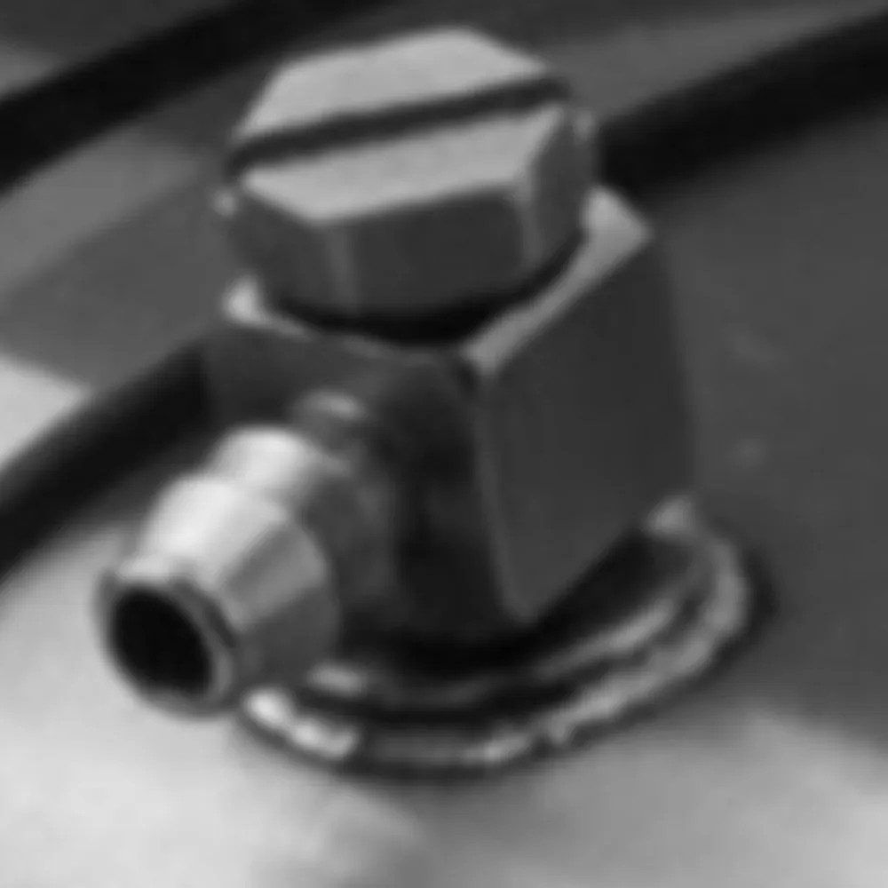 

LESU RC Parts Right Side Metal Tank W/ Pedal 90Mm for 1/14 Tamiyay RC Tractor Truck Remote Control Toys Model Car Th10214