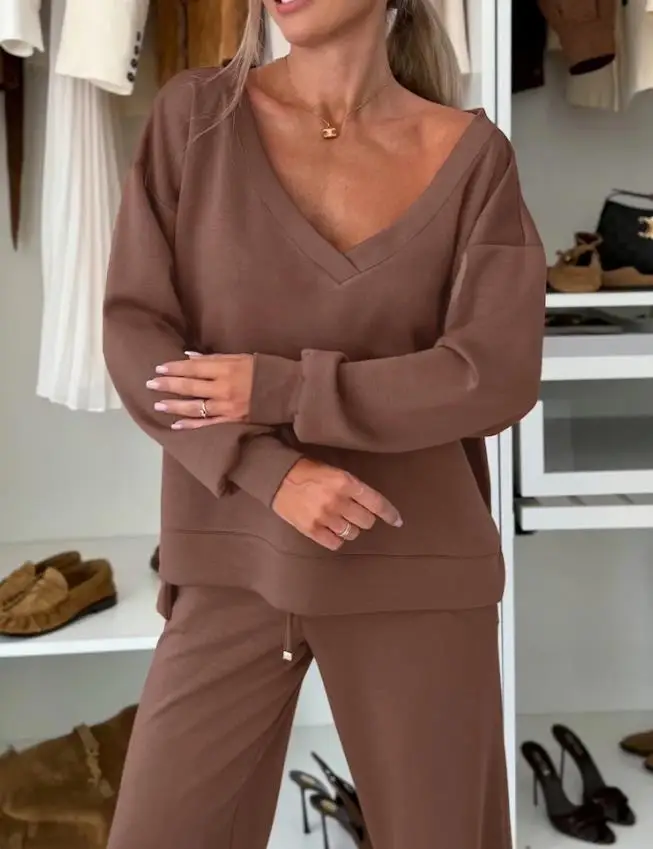 

Two Piece Set Women Outfit 2025 Spring Autumn Plunge V Neck Pullover Sweatshirt & Casual Drawstring Waist Wide Leg Pants Set