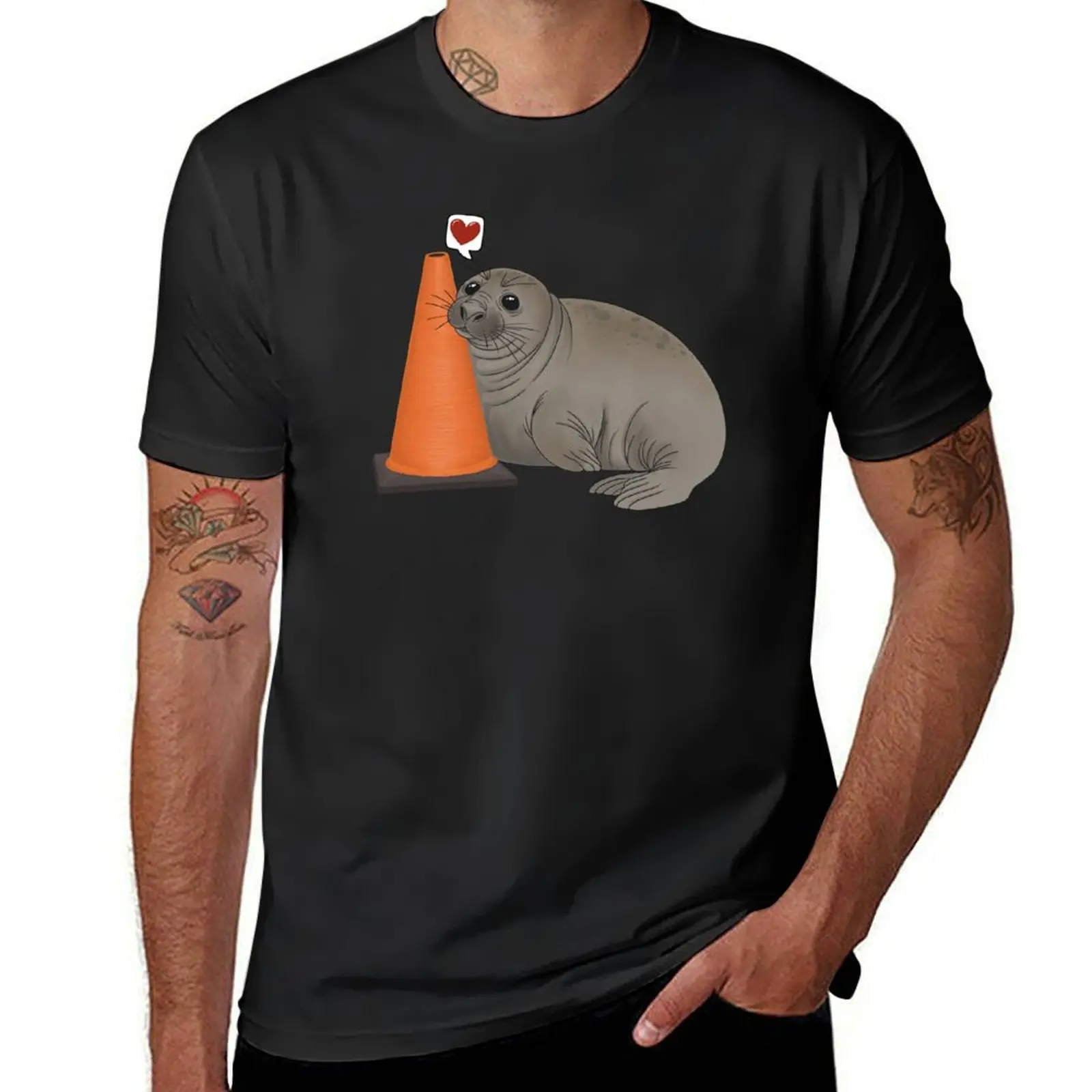 Neil the seal and his love of traffic cones T-Shirt hippie clothes customizeds summer top mens graphic t-shirts funny