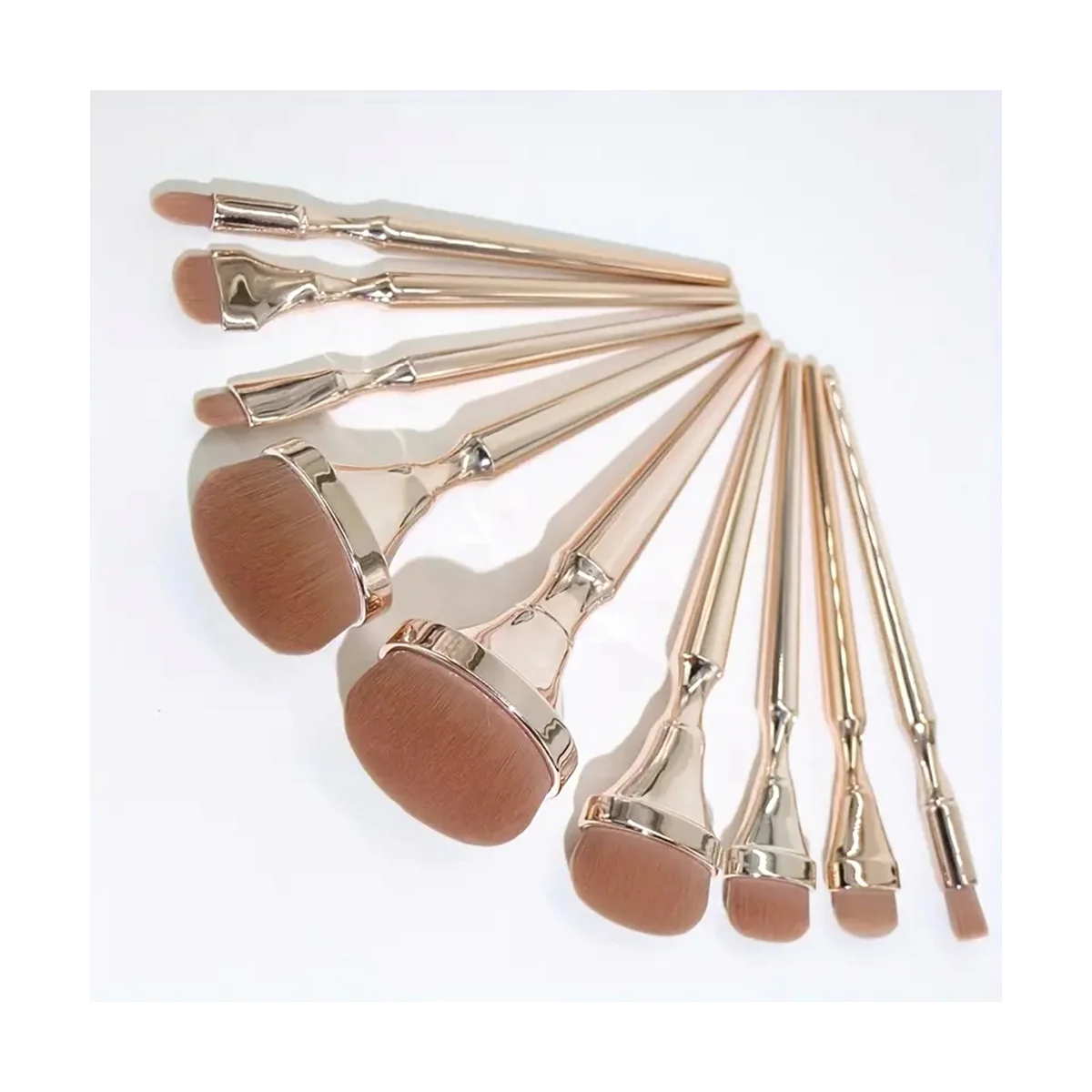 9 pinceaux de maquillage ovales dorés, pour débutants, fond de teint, Blush, ensemble de pinceaux de maquillage sans trace
