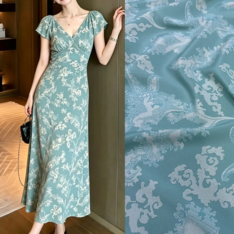 Light Floral Printed Stretch Light Blue Silk Crepe de Chine Fabric for DIY and Sewing Silk Fabric for Dress Pants Pajamas R7048