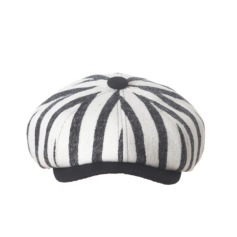 Autumn Winter Children Cap Classic Black White Striped Newsboy Hats for Boys Girl Japanese Style Kids Beret Hat Baby Accessories