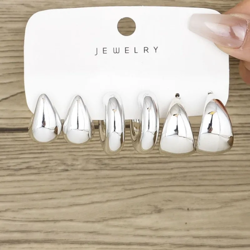 12 Unique and Simple Twisted Metal C-shaped Women\'s Earring Set, Retro Elegant, Hypoallergenic Earring Jewelry Gift