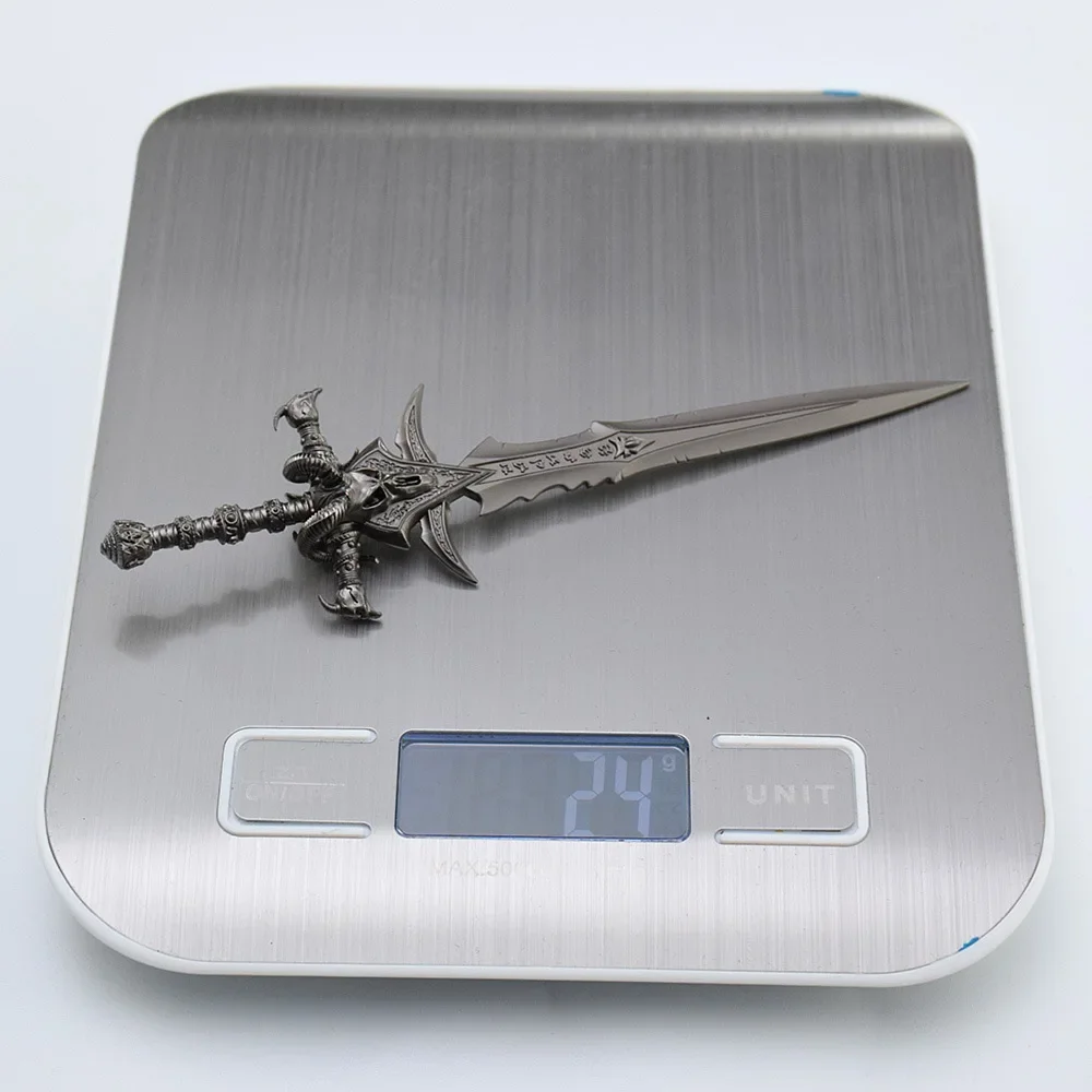 کی 14cm World of Warcraft Anime Figure Lich King Frostmourne Peripheral Model New Style Carved Samurai Weapon Birthday Gift Toy Kid