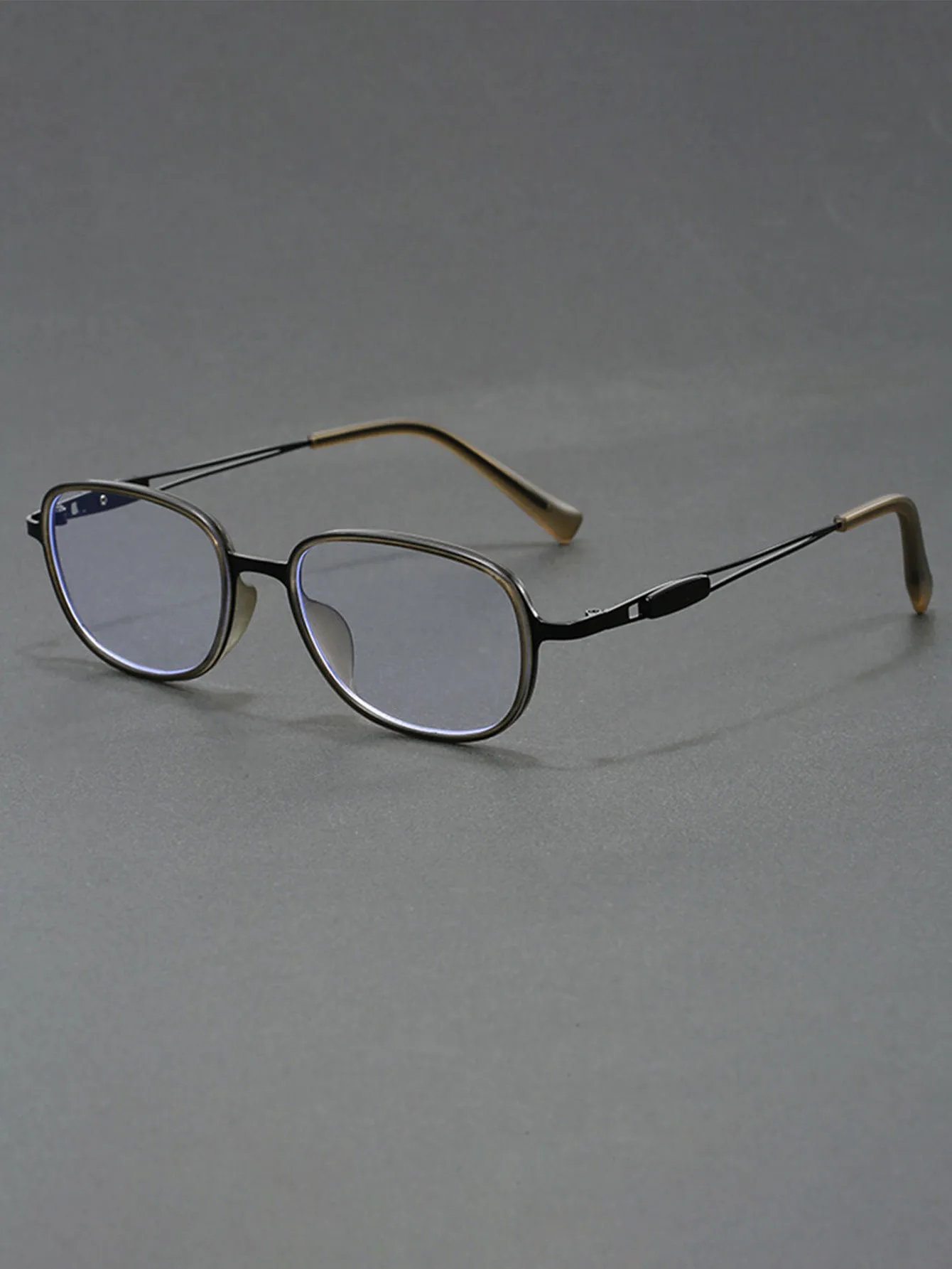 Japanische handgemachte reine Titan-Brille, kleine runde Herren-Retro-Design, ultraleichte Brille, flache Lichtbrille – Detail 9
