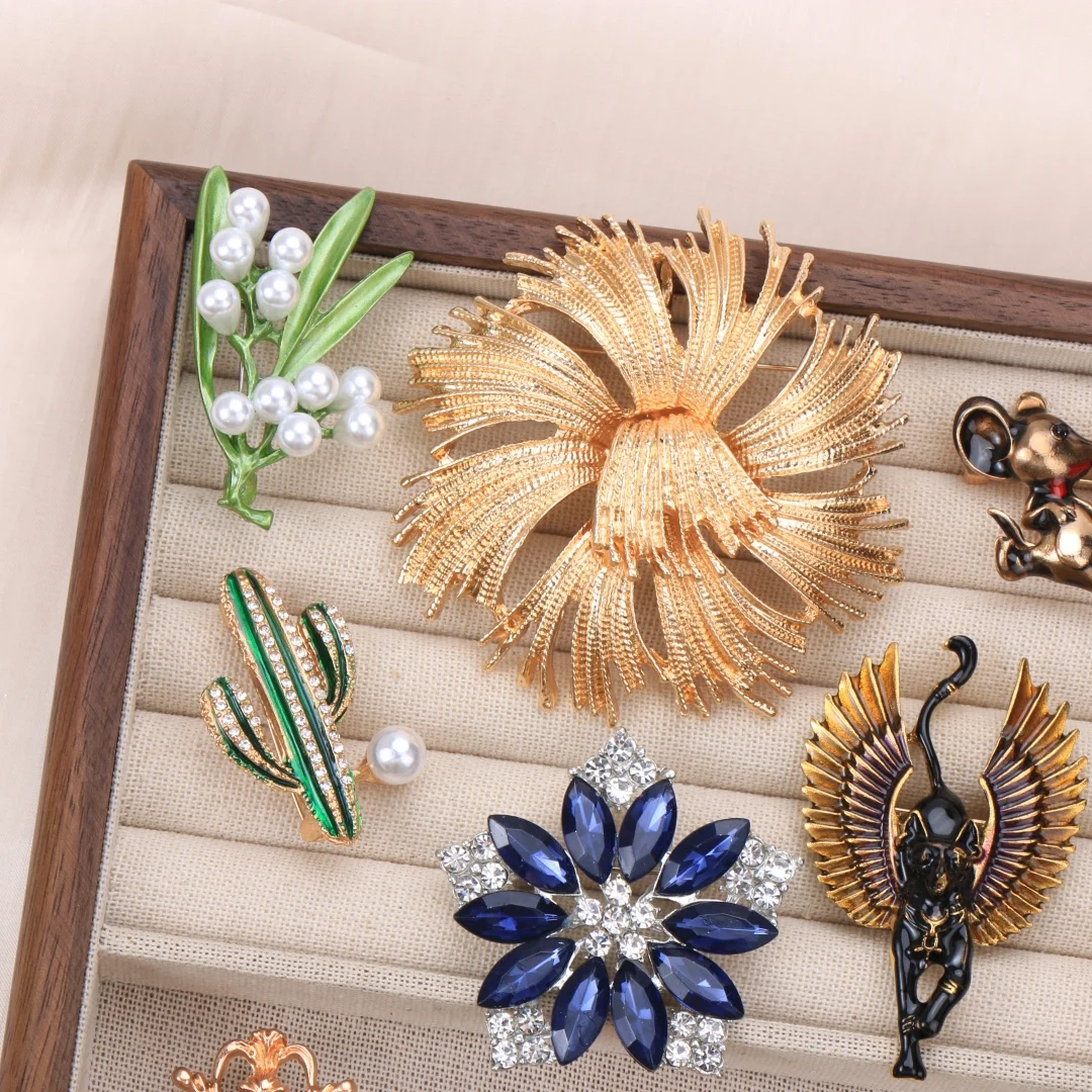 Baroque Luxury Floral, Horse, Leaf, Animal, and Insect Design Brooches for Men and Women—Jewelry, Fashion Accessories,PartyGifts