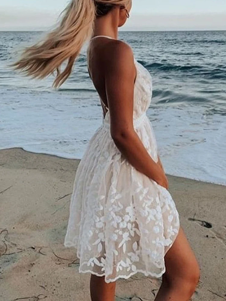 Self Portrait Lace Mini Dress: A Stylish and Versatile Choice for Every Occasion Self Portrait Lace Mini Dress: A Stylish and Versatile Choice for Every Occasion