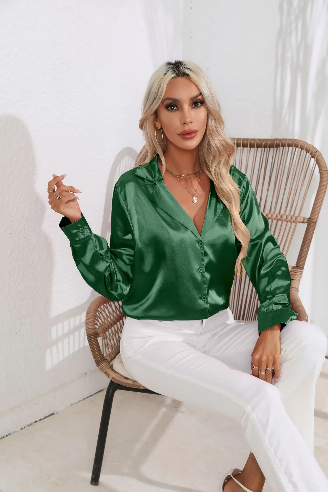 

Elegant Women's Shirts Smooth Tops Womens Satin Long Sleeved Shirt Chemise Femme Blouses For Women Blusas Elegante Feminina