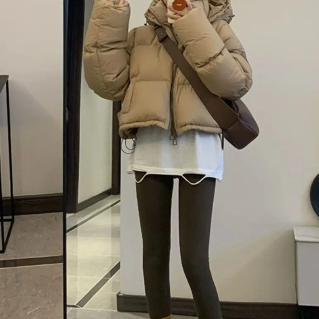 

Женская короткая хлопковая верхняя одежда в корейском стиле с высокой талией и утолщенным капюшоном, свободное пальто для маленьких людей, зимнее пальто