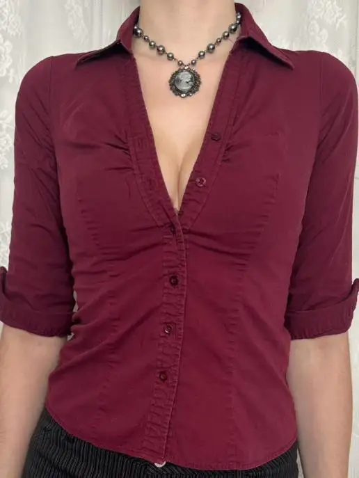 

Solid Color Lapel Slim Fit Long Sleeved Shirt for Autumn Women, Fashionable and Sexy Pleated Waist Cinching Short Sleeved Shirt