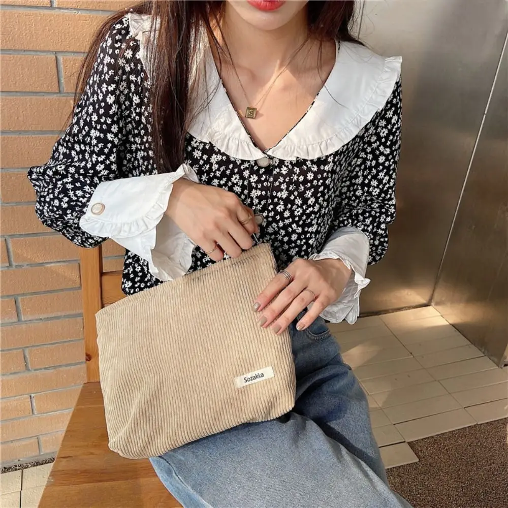 

Fashion Solid Color Makeup Pouch Corduroy Large Capacity Storage Bag Portable Soft Cosmetic Bag