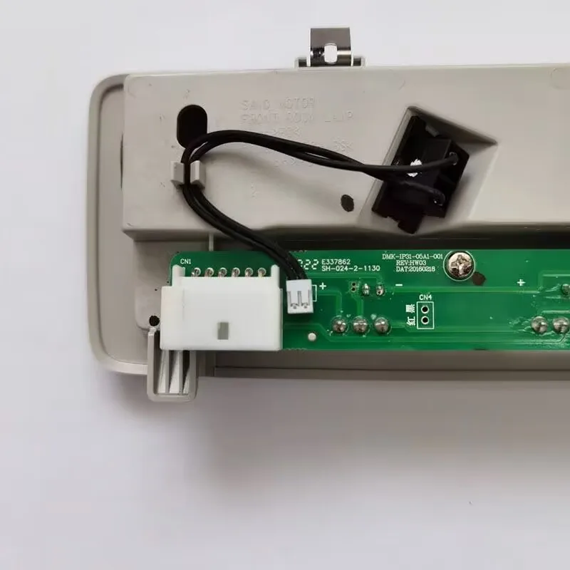 ل SAIC MG RX5/ERX5 I6/EI6 I5/EI5 RX3 MG6/EMG6 ZS مجموعة مصابيح القراءة الأمامية الجديدة المصنع الأصلي 10219775-PMC 10504328-ASA