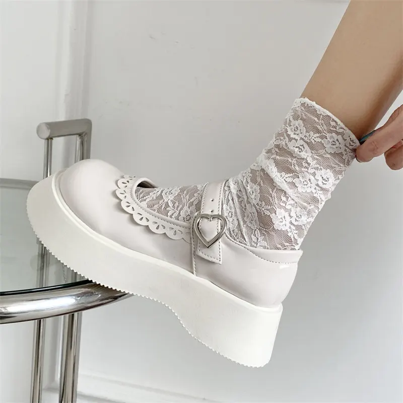 Black Chunky Platform Lolita Shoes Women New Heart Buckle Small Leather Shoes Student Japanese Style cosplay JK Uniform shoes