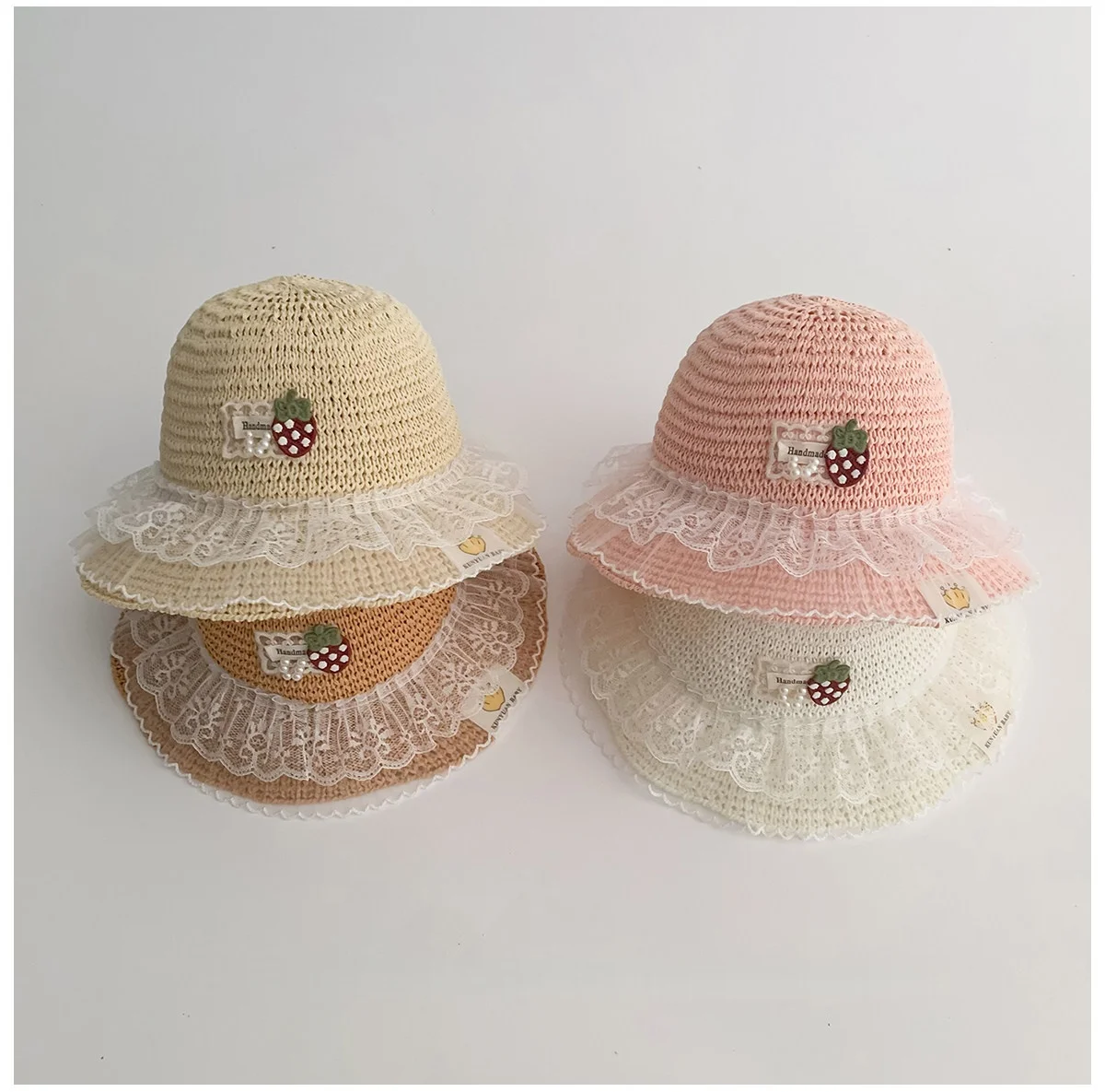 chapeu-de-sol-infantil-de-palha-trancada-com-aba-larga-e-renda-de-morango-estilo-coreano-para-meninas-verao-2026
