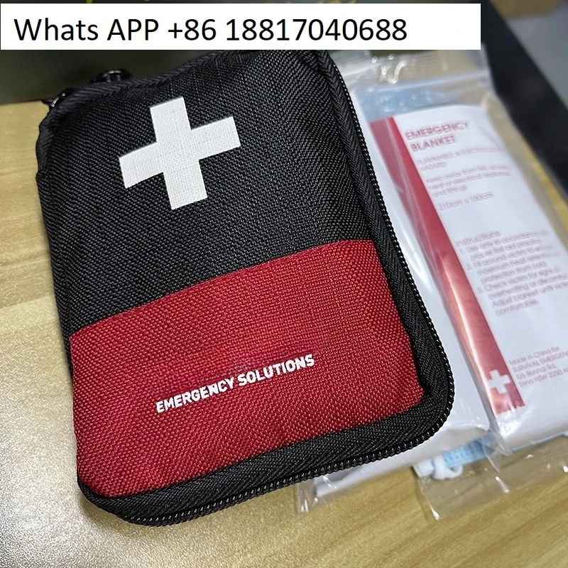 TR111 Portable Hand Grab First Aid Kit Family Outdoor Wear-resistant Medical Kit, Black and Red, Contains 27Pieces Configuration