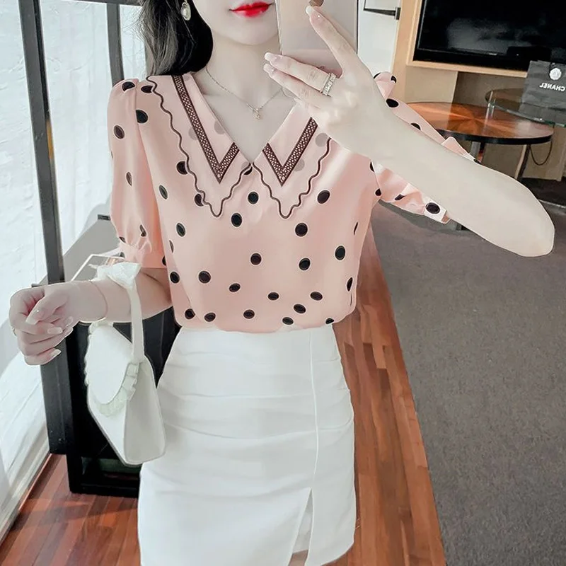 2023 New Summer Fashion Trend Doll Neck Polka Dot Age Reducing Top Commuting Simple Casual Loose Versatile Women\'s Shirt