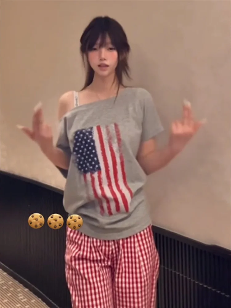 

American High Street Spicy Girl Asymmetrical oulder ort Sve T-irt Women Summer Casual Loose All-Match Flag Print Top