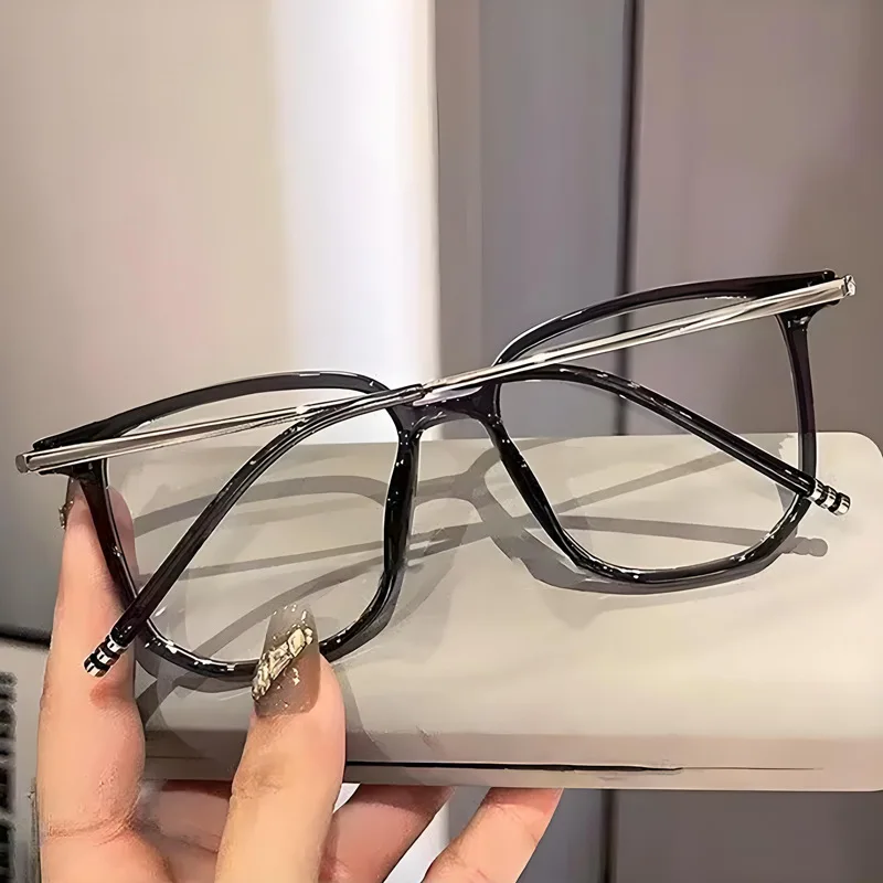 

Men's and Women's Luxury Large Frame Fashion Reading Glasses HD Anti-blue Light Glasses for Farsightedness New Fashion Glasses