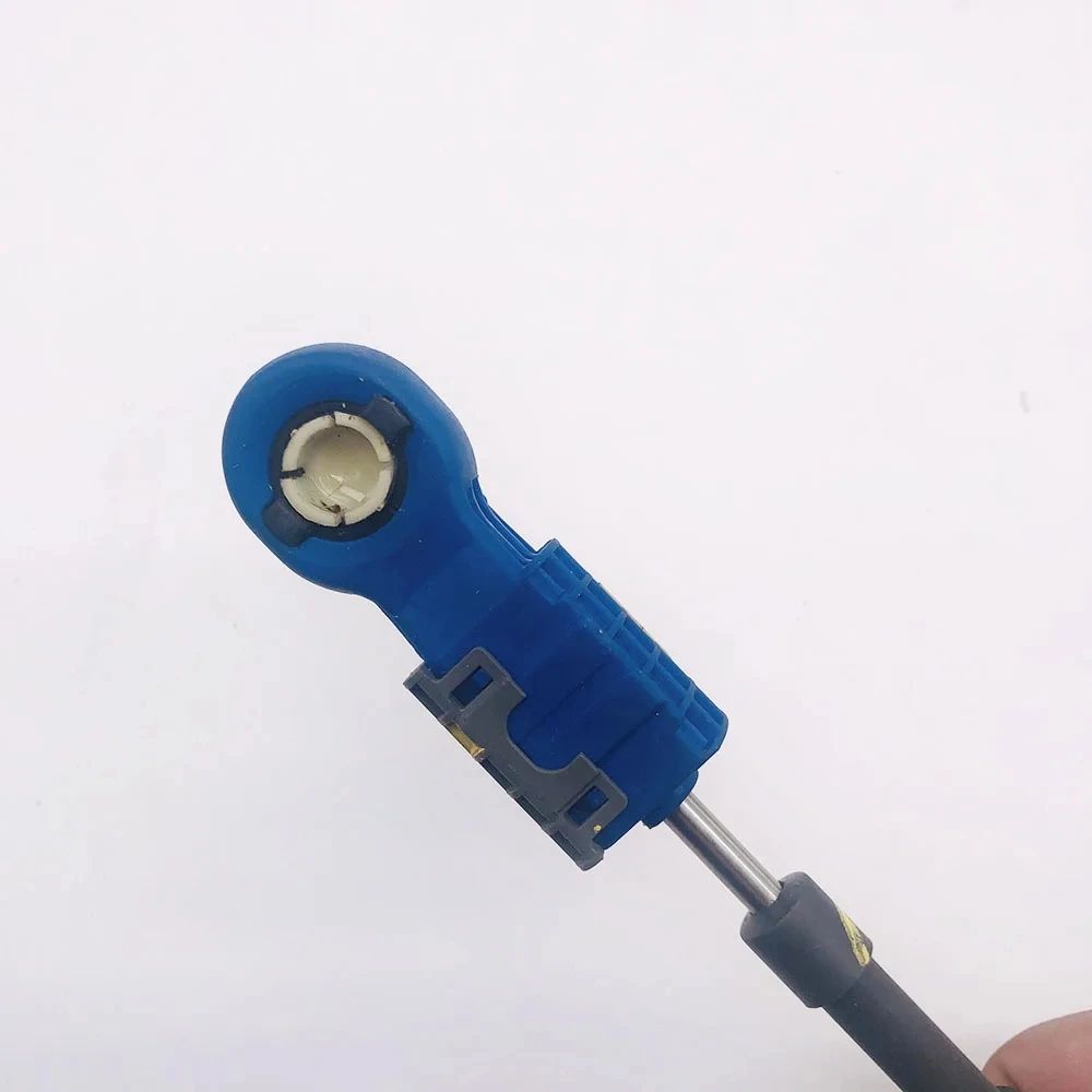 

2444R9 Трос управления переключением передач для Citroen C4, Peugeot 307, 307CC, 307SW Triumph. Выберите трос управления переключением передач.