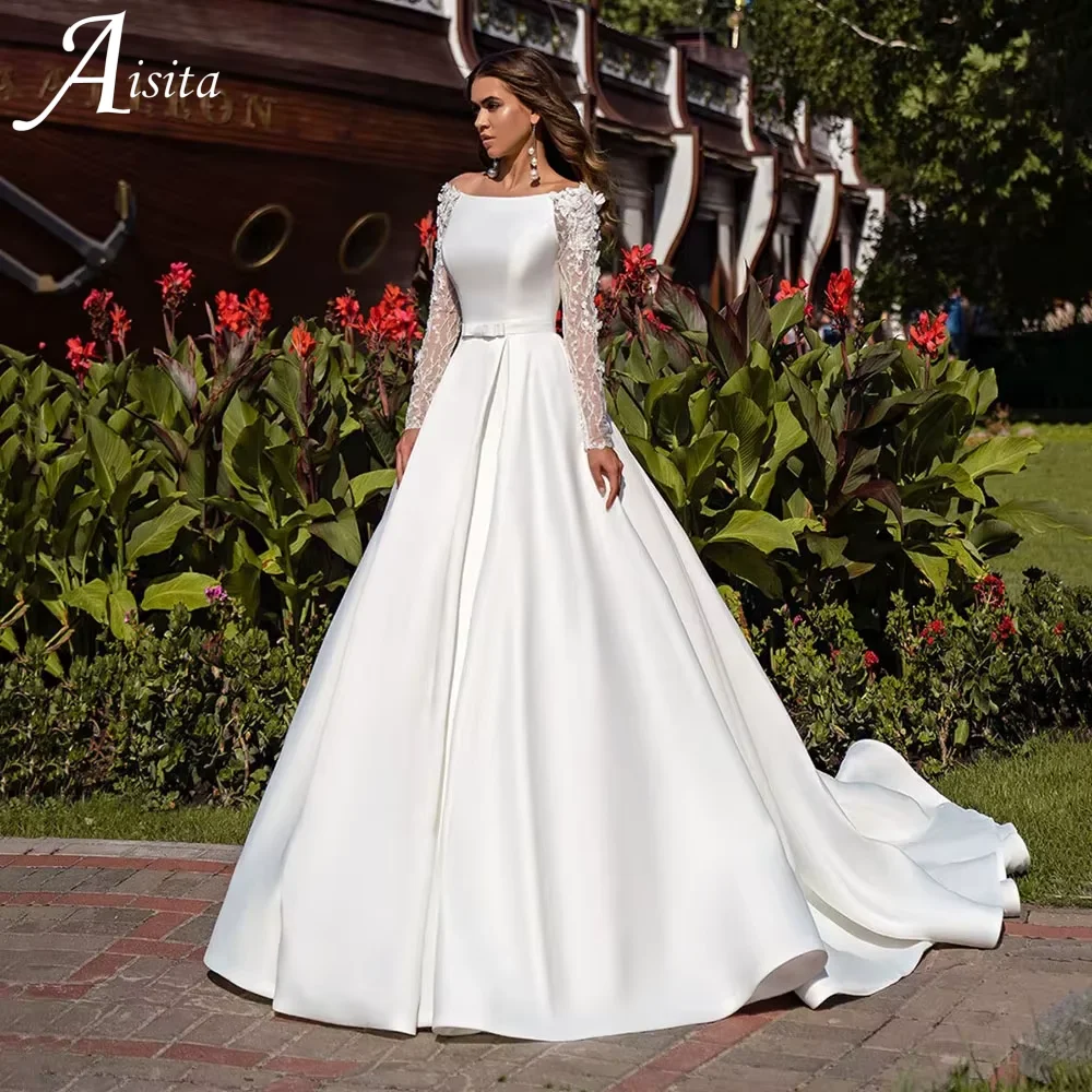 

A-Line Elegant Wedding Dresses Satin Bridal Gowns Lace Backless Appliques Boat Neck Vintage Princess Bridal Gown Customized