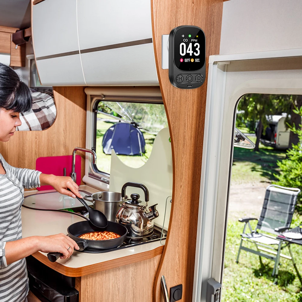 3 In 1 Plug in Carbon Monoxide Detector Plug&Play CO Alarm Detector with HD Screen & 85dB Alarm for Home Travel Hotel Indoor