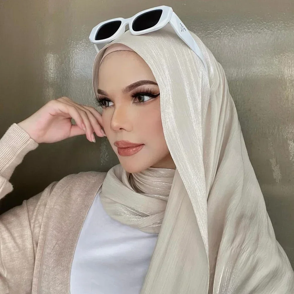 Newest Silk Crinkle Hijab Scarf Women Shimmer Shawls Plain Muslim Women Hijabs Breathab Islam Women Turban Pleated Scarf Ramadan