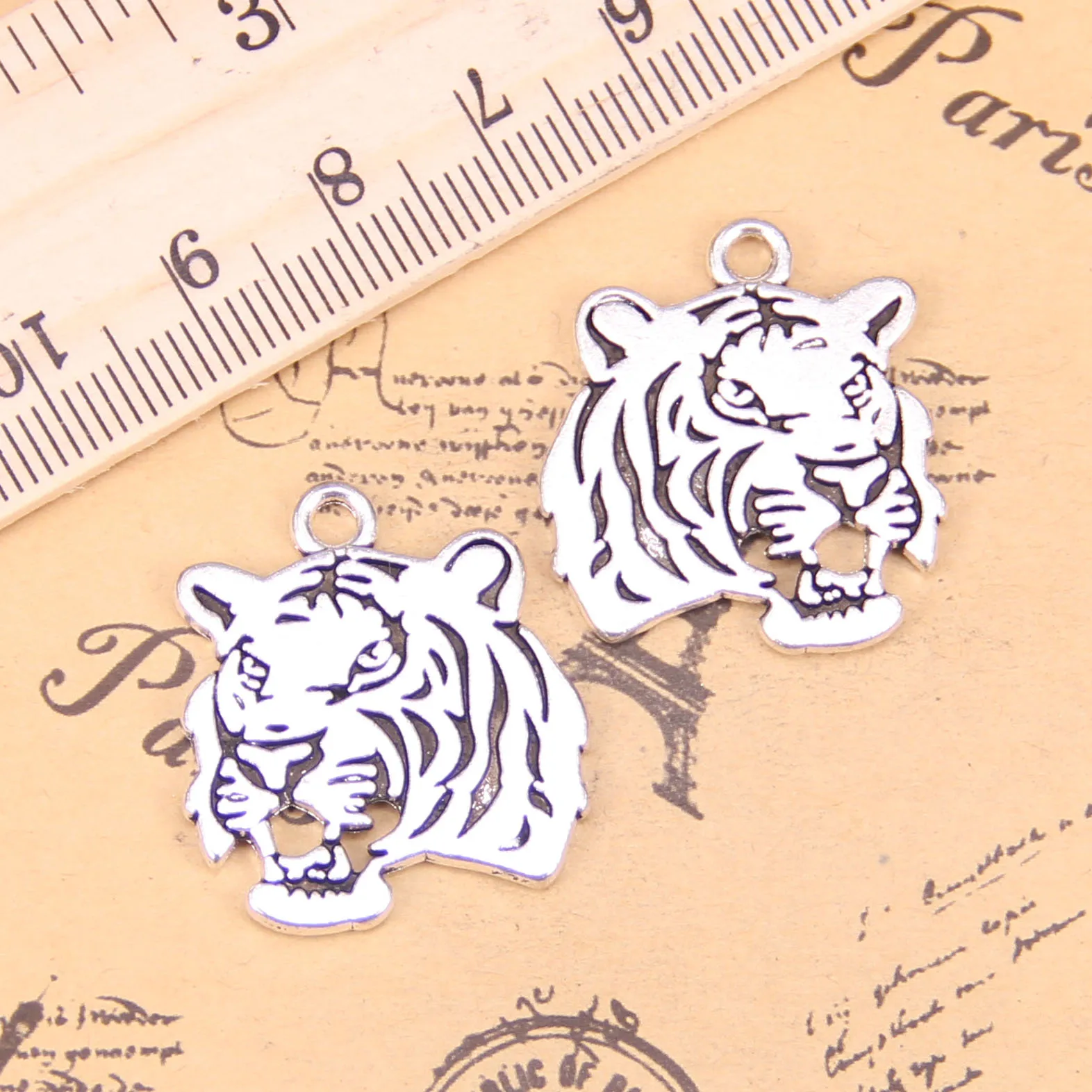 26pcs Jewelry Charms Roaring Tiger Head 27x24mm Antique Silver Plated Pendants Making DIY Handmade Tibetan Silver Jewelry