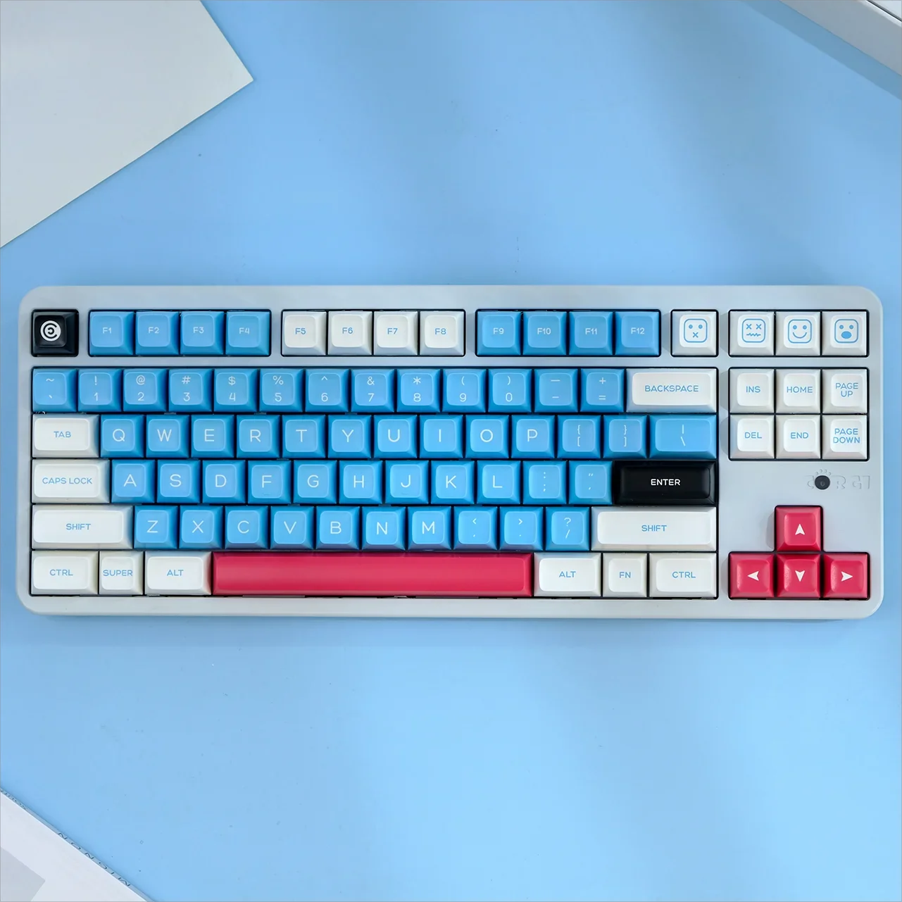 PBT two-color keycaps sa height full set of two-color injection molding keycaps GMK75/87/98/1