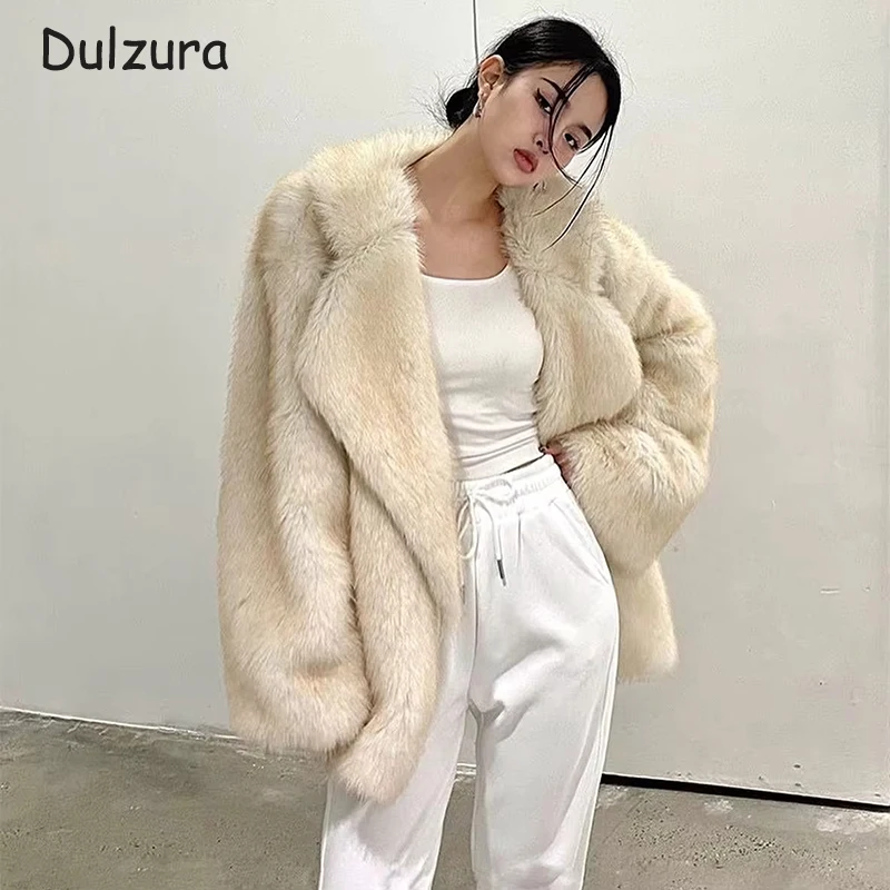 2024 Winter Loose Oversized Long Fluffy Eco Fox Fur Coat Women Brand Fashion Furry Gradient Faux Fur Jacket Overcoat Outerwear