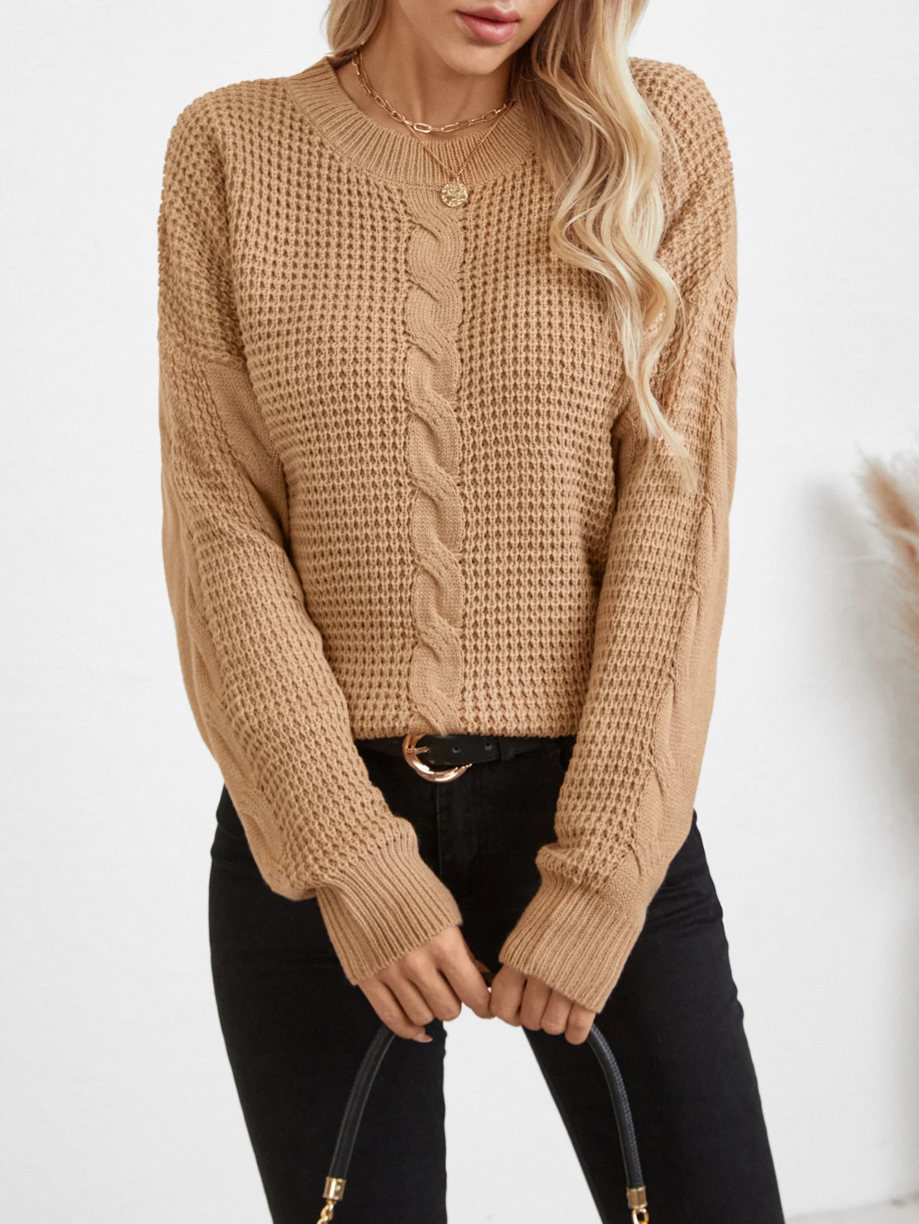 Europe and the United States autumn and winter explosion of solid color pullover round neck twist loose sweater casual knitwear