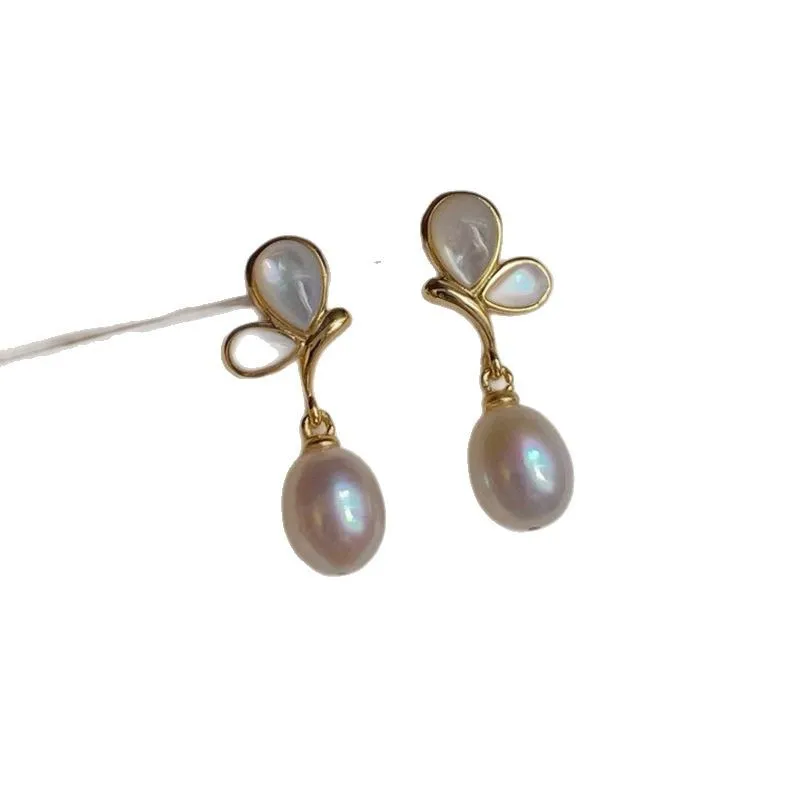 

Butterfly mother-of-pearl pearl stud earrings, sweet, light luxury, simple water drop earrings, women's ins