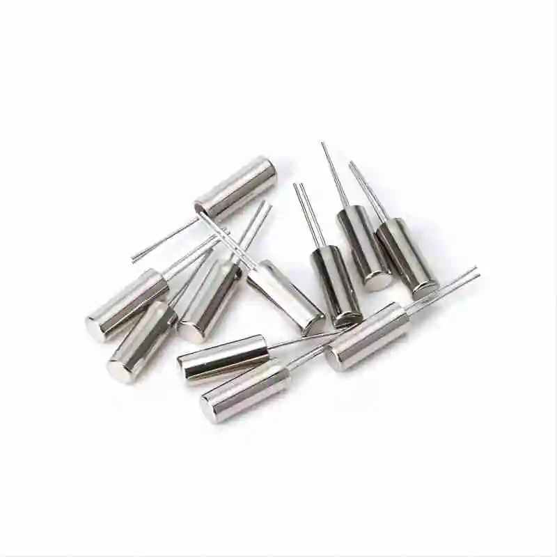 Cylindrical 3*8mm (32.768K) quartz crystal 32768 passive crystal oscillator (10 pieces）