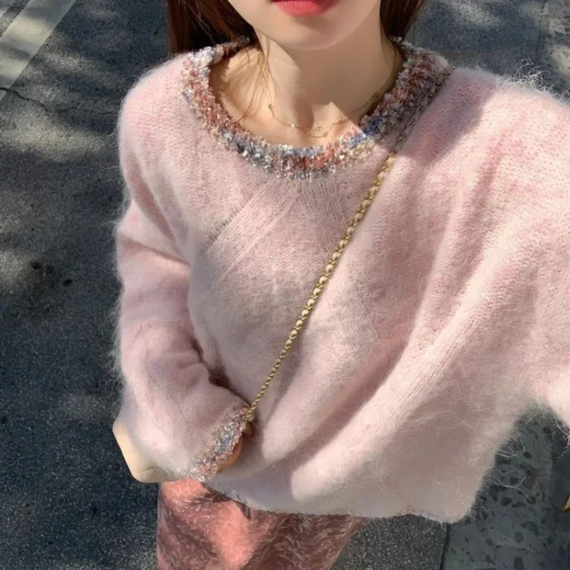 

Pink Knitted Sweater for Women in Autumn and Winter with Metallic Splicing O-neck Long Sleeve Pulloverlazy Style Loose Jumpers