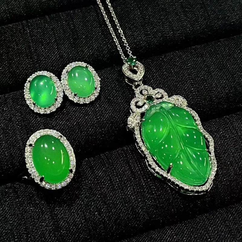 Natural Chalcedony Inlay Set, Green Leaf Pendant, Earrings, Ring Set, Luxury Women's Three-piece Set.