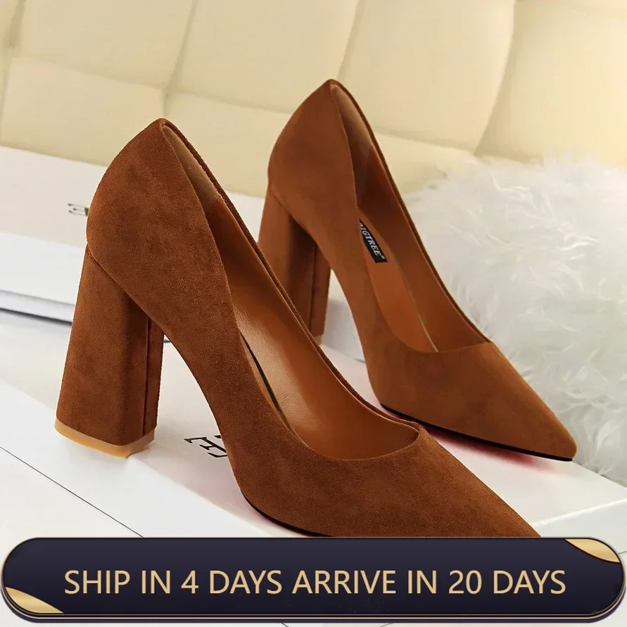 

Simple and Elegant Chunky Heel Suede Pointed Toe Career High Heels Pumps for Women