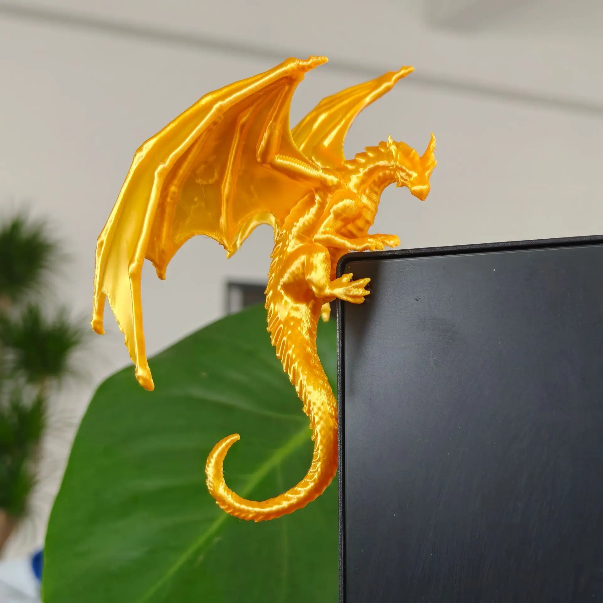 Escultura Decorativa de Dragão Fantástico Impresso em 3D para Monitor de Computador, Enfeite de Borda de Mesa, Decoração de Tela de Computador, Presentes