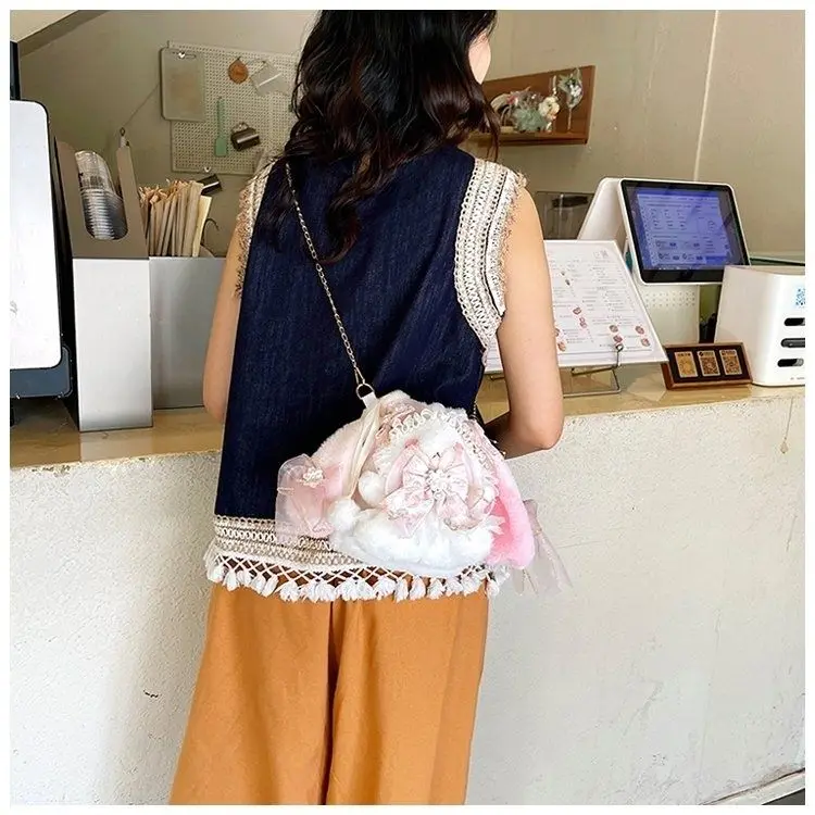 لوليتا الوردي الأرنب الكرتون حقيبة كتف المرأة الأزهار المرقعة القوس أفخم لينة Crossbody محفظة السيدات Kawaii حقيبة أنيقة 2025 ﻿ ﻿ ﻿