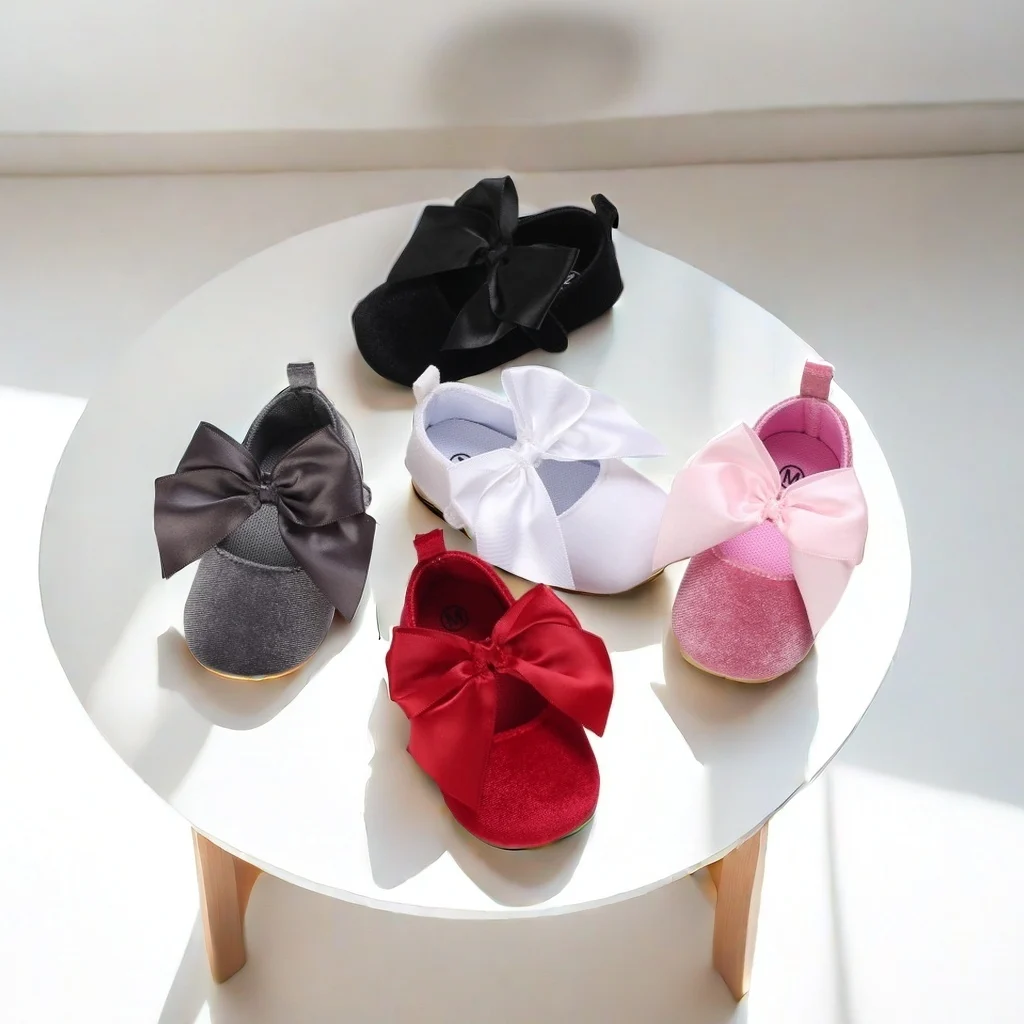 

Cute bow soft soled non slip children's shoes, suitable for baby girls, baby slippers, sweet style, Christmas