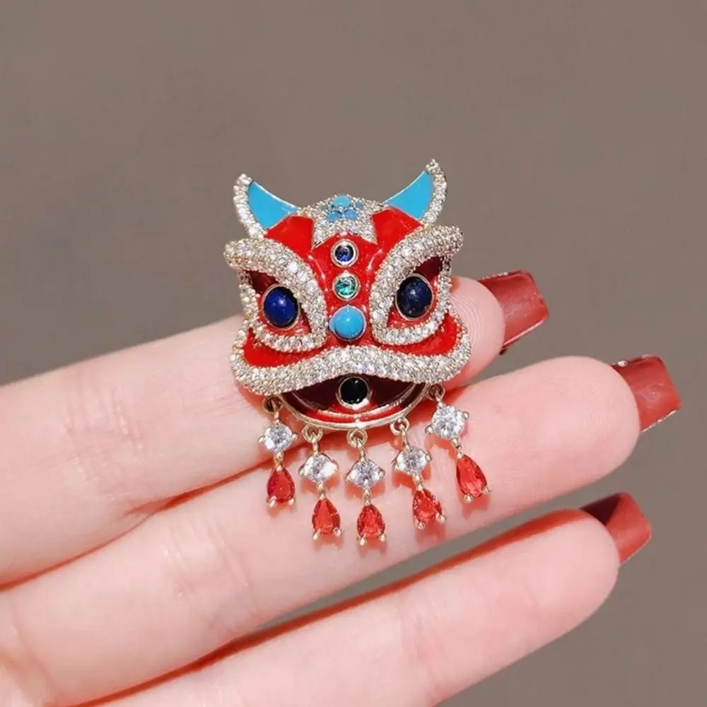 Zinc Alloy Lion Brooch Red Orange Lion Maple Leaves Maple Leaves Brooches Chinese Style Multi-Functional Coat Pin Corsage