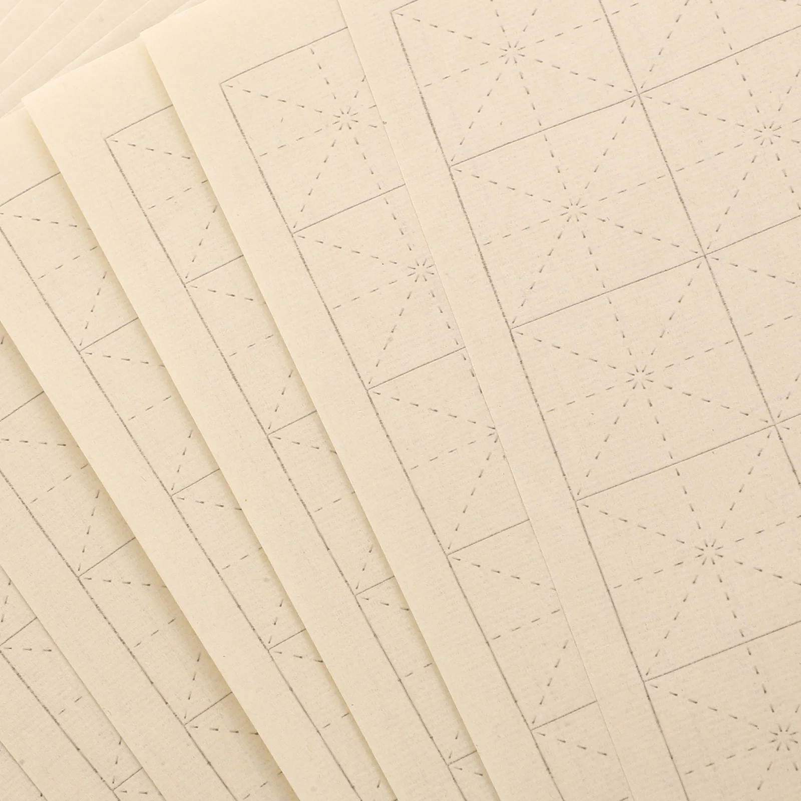 

100 Sheets Xuan Paper Professional Calligraphy Practice Chinese Rice Paper Thickened Smooth Writing Supplies Calligraphy Supply