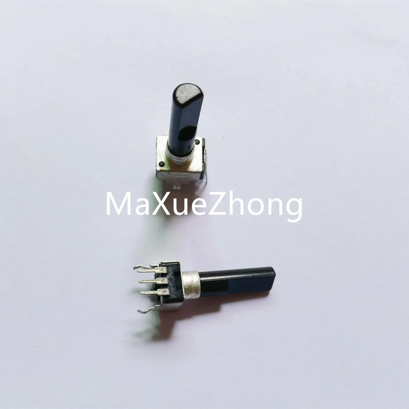 Original new 100% mixer half shaft C203 potentiometer C20K single potentiometer maintenance parts (SWITCH)