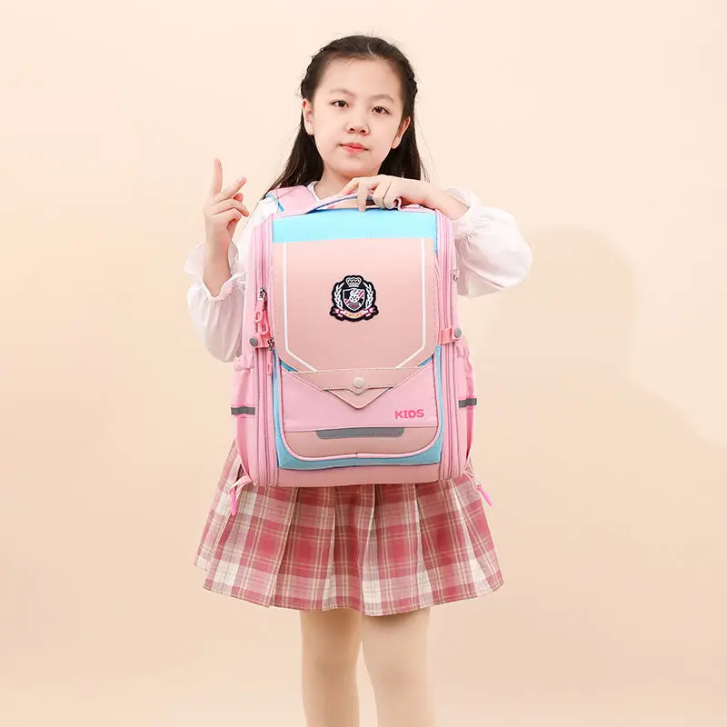 2025 New Fashion School Bags for Boys Girls Brand Children Backpack Student Book Bag Wholesale Large Capacity Kids Schoolbag
