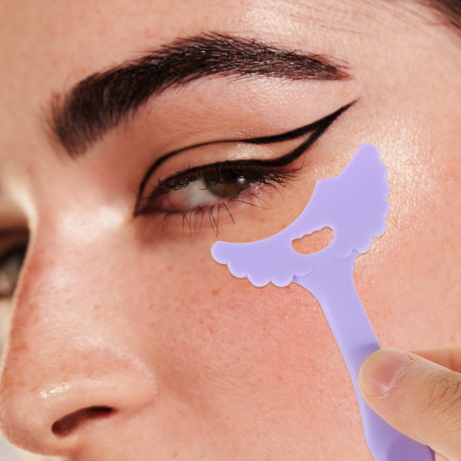 3-teilige Silikon-Eyeliner-Schablonen, wiederverwendbares Augen-Make-up-Hilfe-Werkzeug, Mehrzweck-Applikator-Anleitung für Frauen, leicht zu reinigen