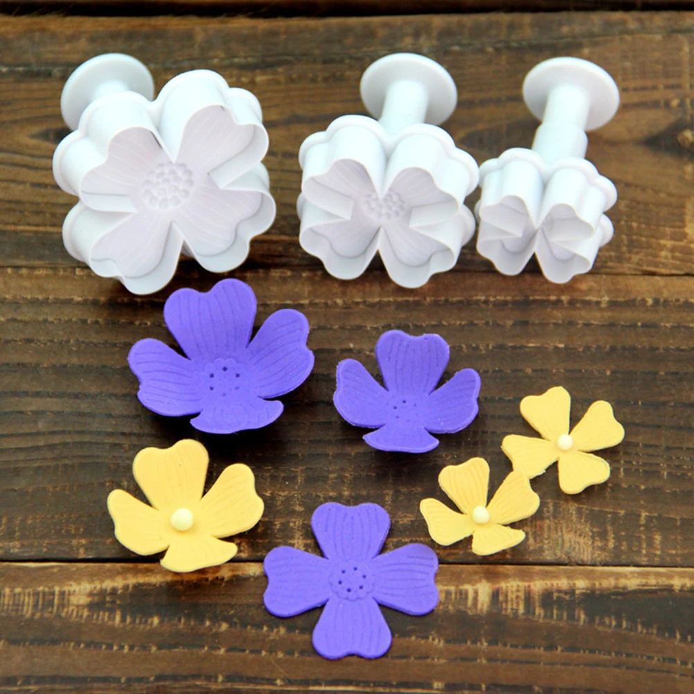 

3 Pcs Four Leaf Clover Cake Molds White Color Baking Embossed Plunger Mold Cookie Dough Sugar Paste Petal Marzipan Craft