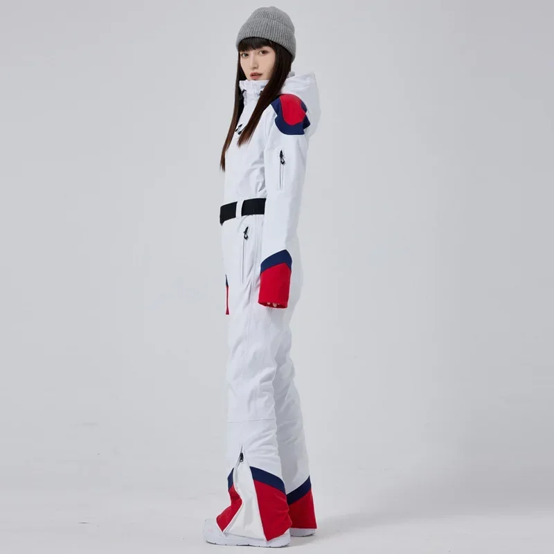 2025 Slim Fit Ski overall atmungsaktive Ski anzüge neue Winter Frauen Snowboard Gesamt riemen Trainings anzug Kapuze weibliche Schnee kleidung