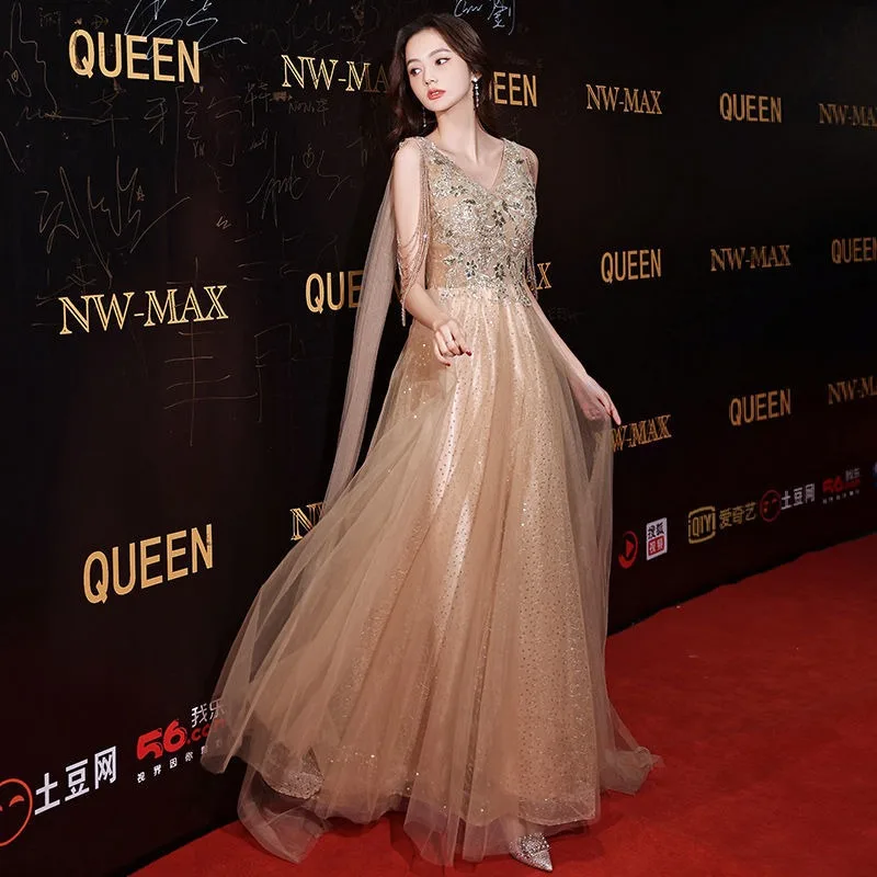 

Evening Dress 2025 New Banquet Temperament V-neck Sequined Strap Back Princess Fluffy Formal Dress Women Elegant Party Dressse