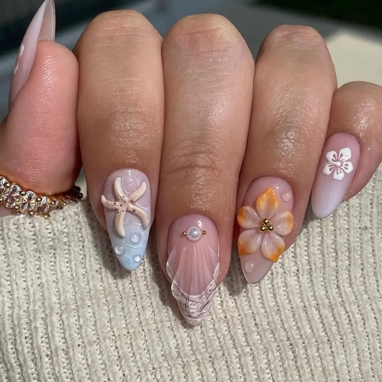 24Pcs Pink Smudge Design Full Cover False Nails Tips 3D Flower Pearl Reusable Fake Nail Mid-length Almond Acrylic Press on Nails 6