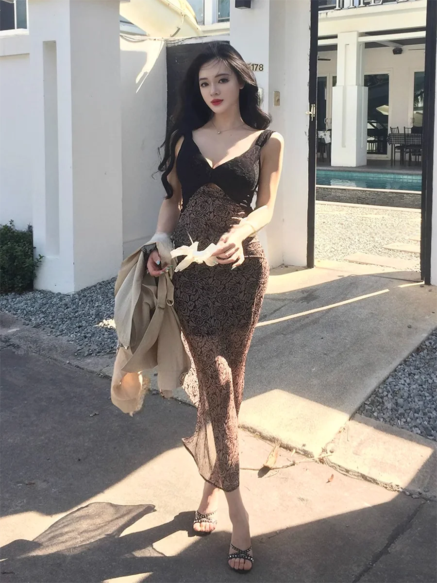 ReddaChic Sexy Vrouwen Stitch Kant Tank Jurk Romantische Rose Print V-hals Uitgesneden Bodycon Midi Lange Jurk Zomer Nacht Clubwear