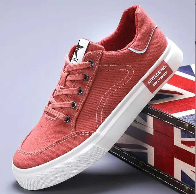

2026 Men's Lightweight Canvas Shoes Breathable Versatile Low Top Flat Sports Casual Footwear